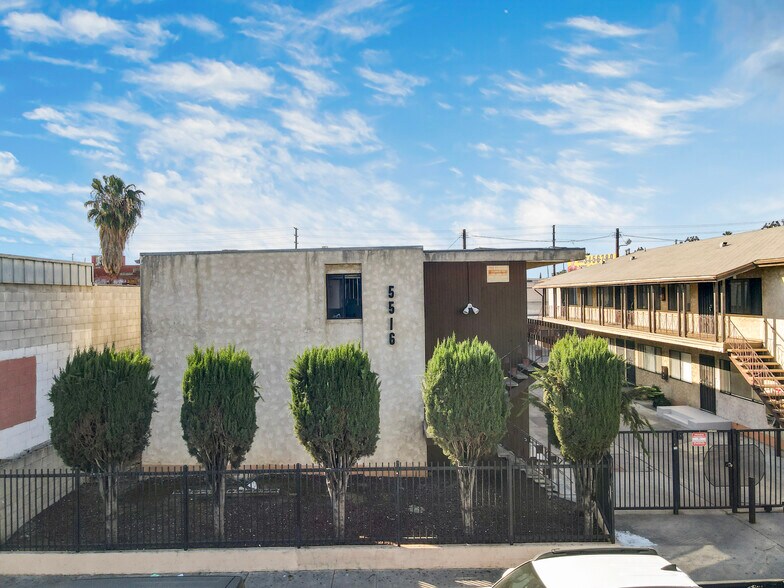 More Photos Of 5516 Virginia Ave, Los Angeles Multifamily For Sale