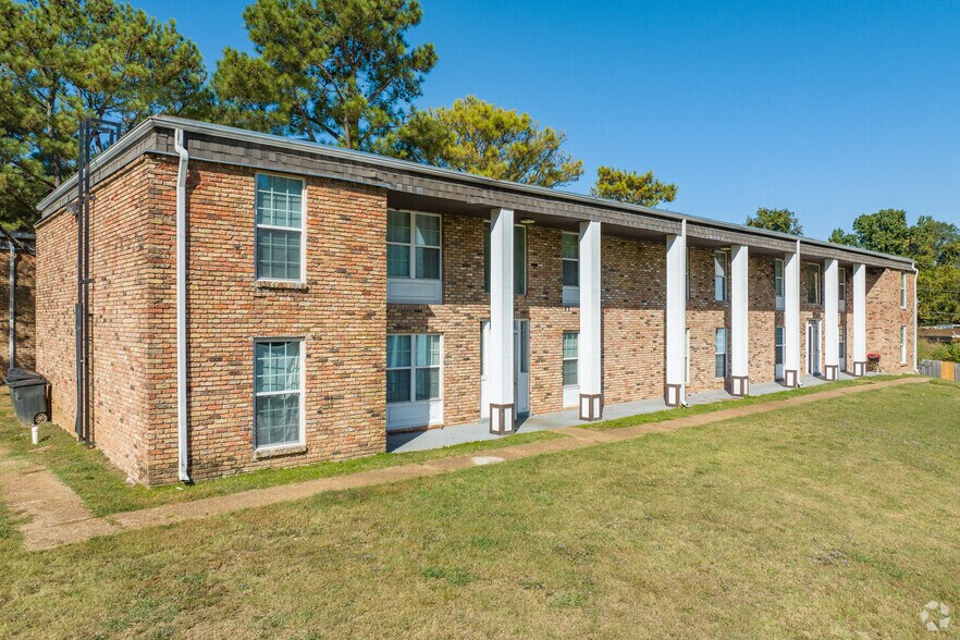 Primary Photo Of 3236 Millington Rd, Memphis Apartments For Sale