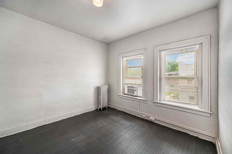 More Photos Of , Kansas City Multifamily For Sale