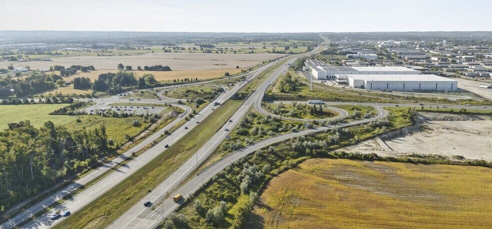 More Photos Of 18442 Woodbine Av, Sharon Land For Sale