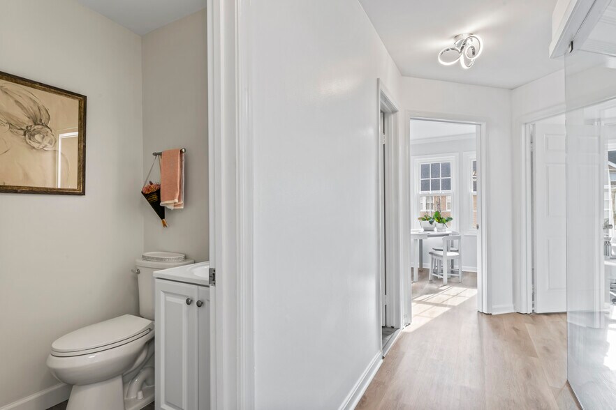 More Photos Of 2102 Gallows Rd, Vienna Medical For Lease