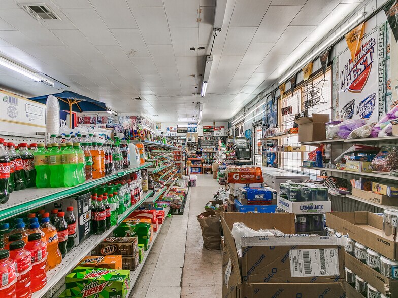 More Photos Of 601 N Key Blvd, Midwest City Convenience Store For Sale