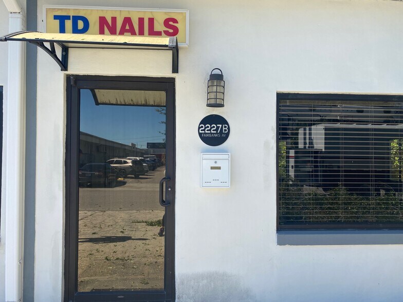 More Photos Of 2227 W Fairbanks Ave, Winter Park Office For Lease