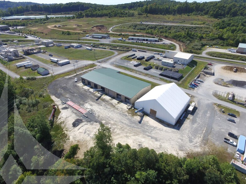 More Photos Of 255 S Plant St, Morgantown Distribution For Lease