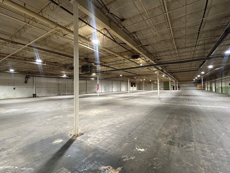 More Photos Of 198 Trojan St, Mount Sterling Industrial For Lease
