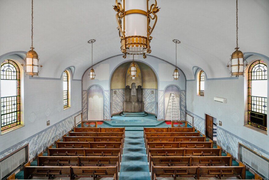 More Photos Of 105 S 5th St, Duquesne Religious Facility For Sale