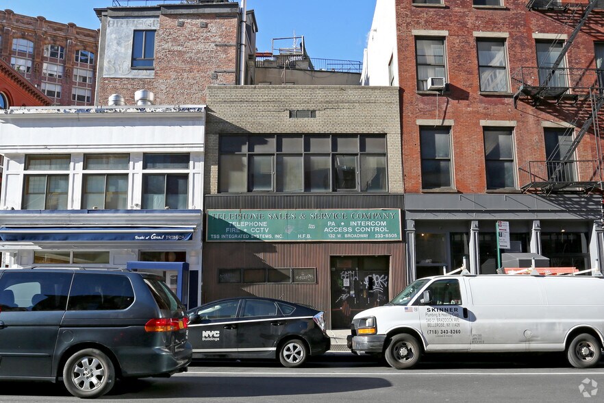 More Photos Of 132 W Broadway, New York Storefront Retail Office For Lease