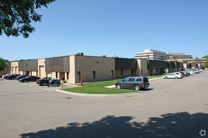 More Photos Of 6403-6443 Cecilia Cir, Edina Light Distribution For Lease