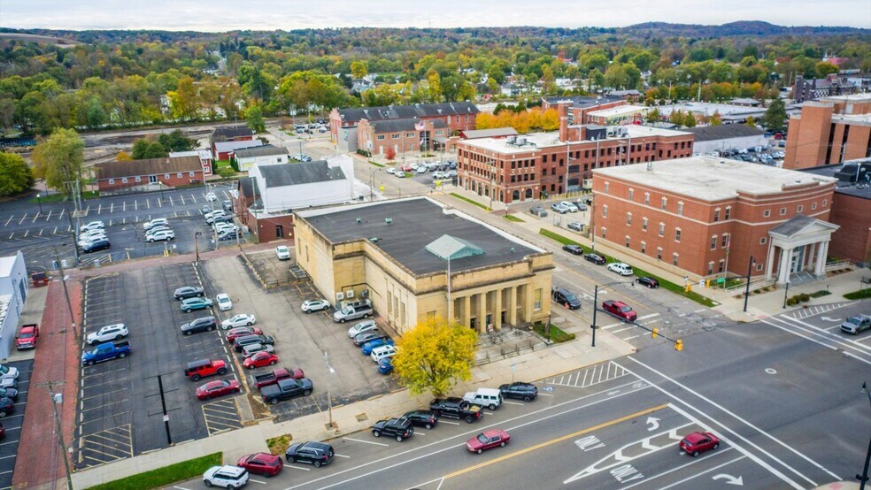 More Photos Of 85 E Main St, Newark Freestanding For Sale