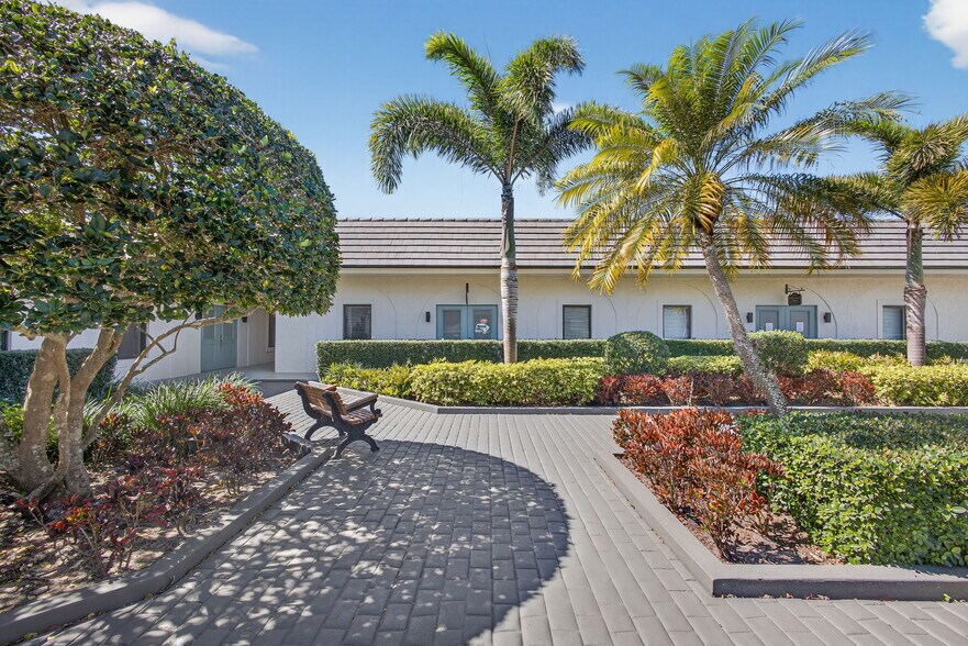 More Photos Of 2560 Rca Blvd, Palm Beach Gardens Medical For Sale