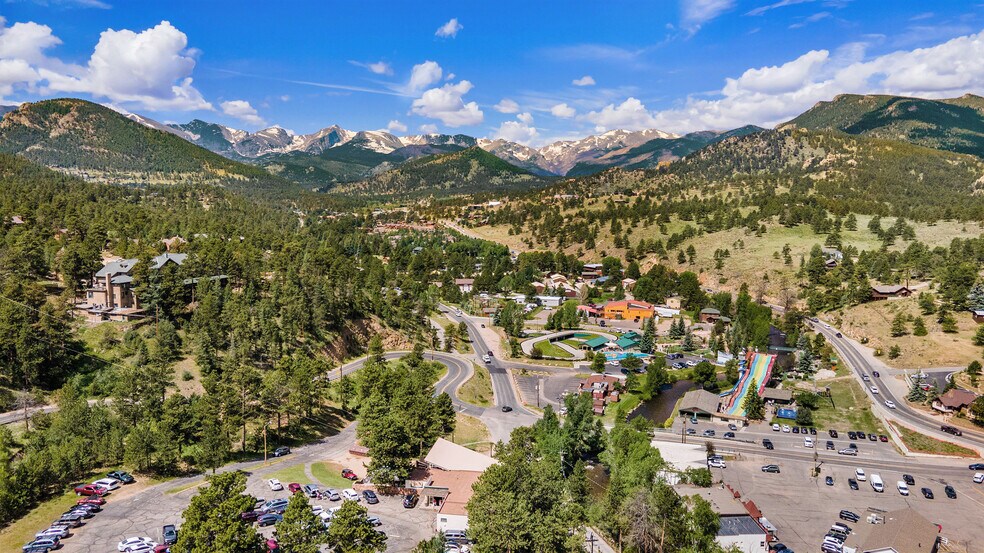 More Photos Of 257 Moccasin, Estes Park Apartments For Sale