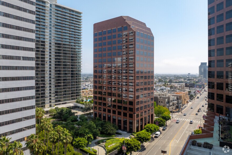 More Photos Of 11766 Wilshire Blvd, Los Angeles Office For Lease