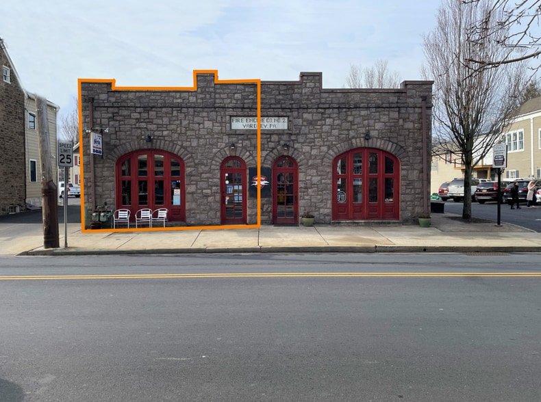 More Photos Of 15 S Main St, Yardley Freestanding For Lease