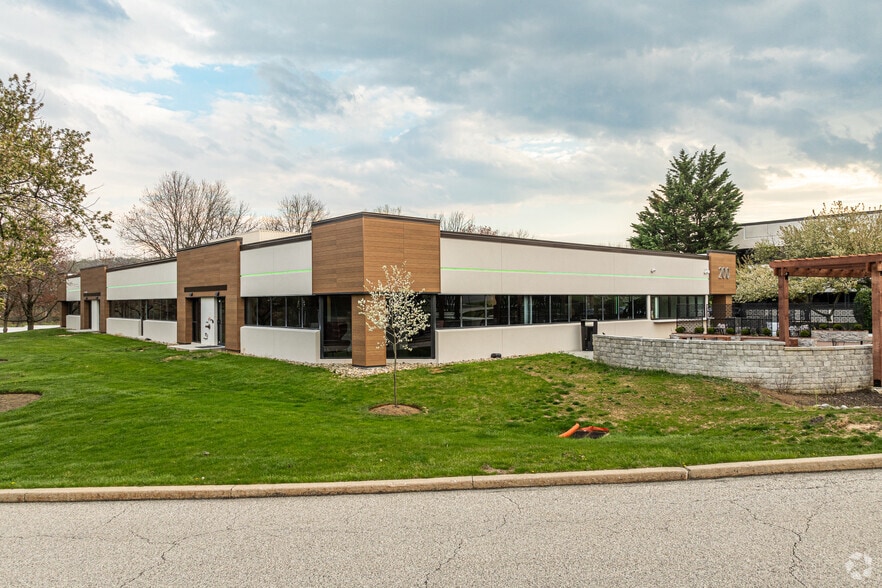 More Photos Of 300 Lindenwood Dr, Malvern Office For Lease