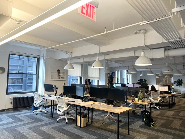 More Photos Of 150 Broadway, New York Office For Lease