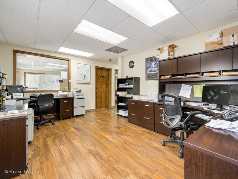 More Photos Of 1550 Green Bay Rd, North Chicago Freestanding For Sale