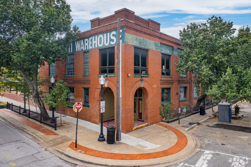 Primary Photo Of 1815 N Market St, Dallas Restaurant For Lease