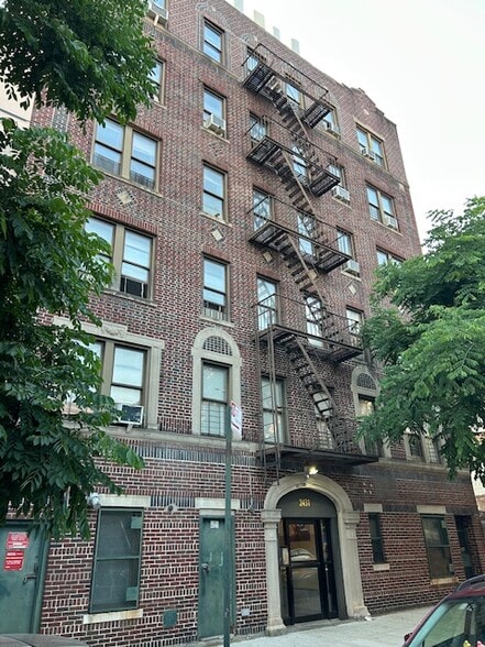 More Photos Of 2431 Crotona Ave, Bronx Apartments For Sale