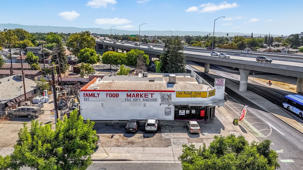 More Photos Of 1103-1111 E Belmont Ave, Fresno Freestanding For Sale