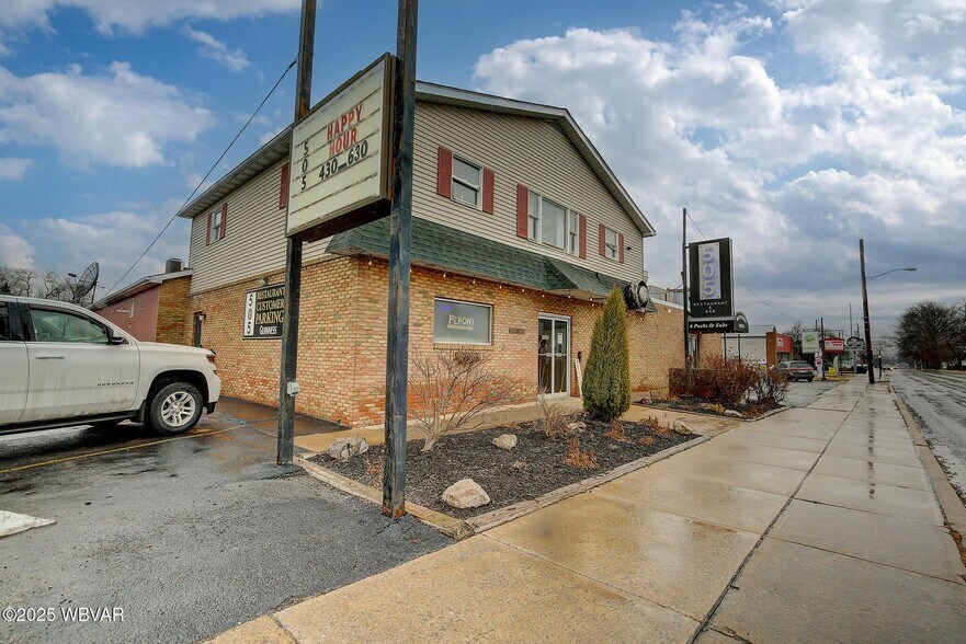 More Photos Of 505 Washington Blvd, Williamsport Restaurant For Sale
