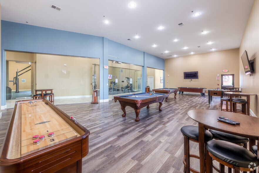 More Photos Of 12 Eagle St, Providence Apartments For Lease