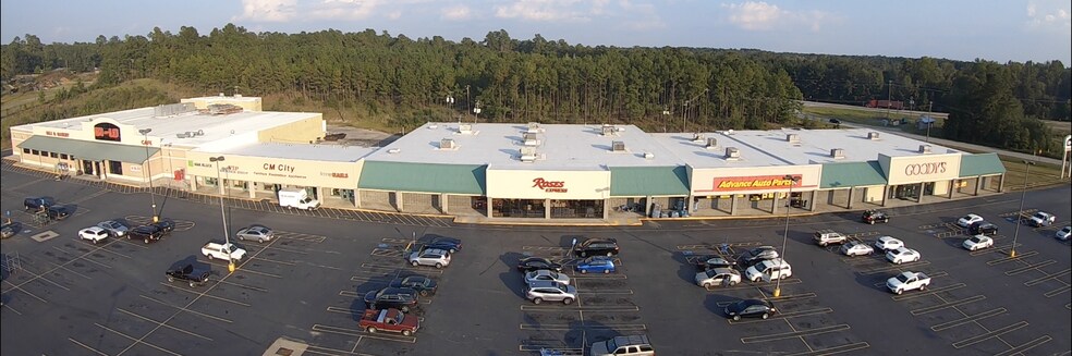 More Photos Of 1123-1129 W Ogeechee St, Sylvania General Retail For Lease