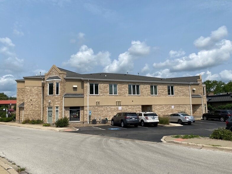 More Photos Of 18065 S Harwood Ave, Homewood Storefront For Sale
