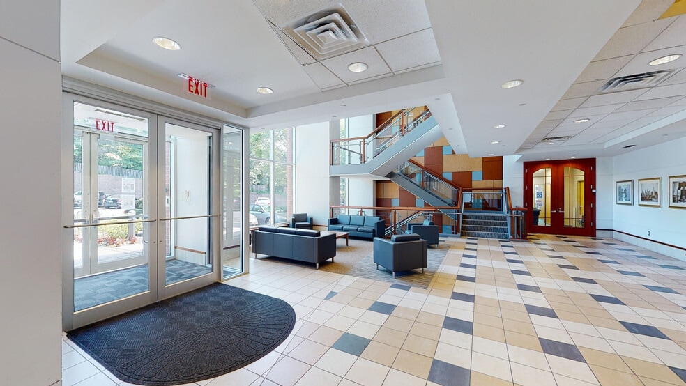 More Photos Of 357 S Gulph Rd, King Of Prussia Medical For Lease