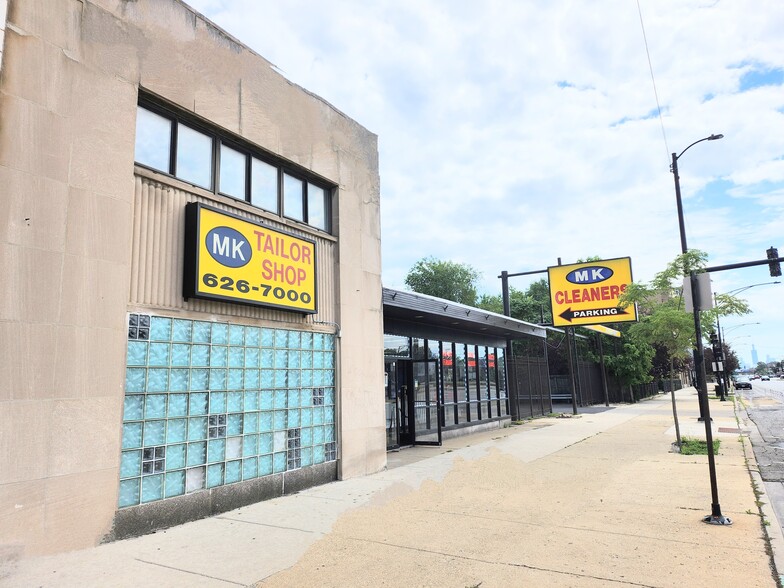 Primary Photo Of 4948 W Madison St, Chicago Storefront For Sale