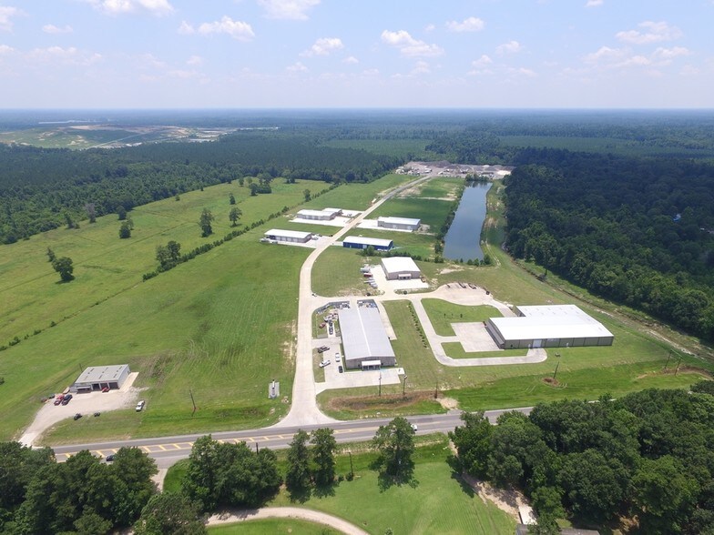 More Photos Of 9165 Comar Dr, Walker Warehouse For Lease