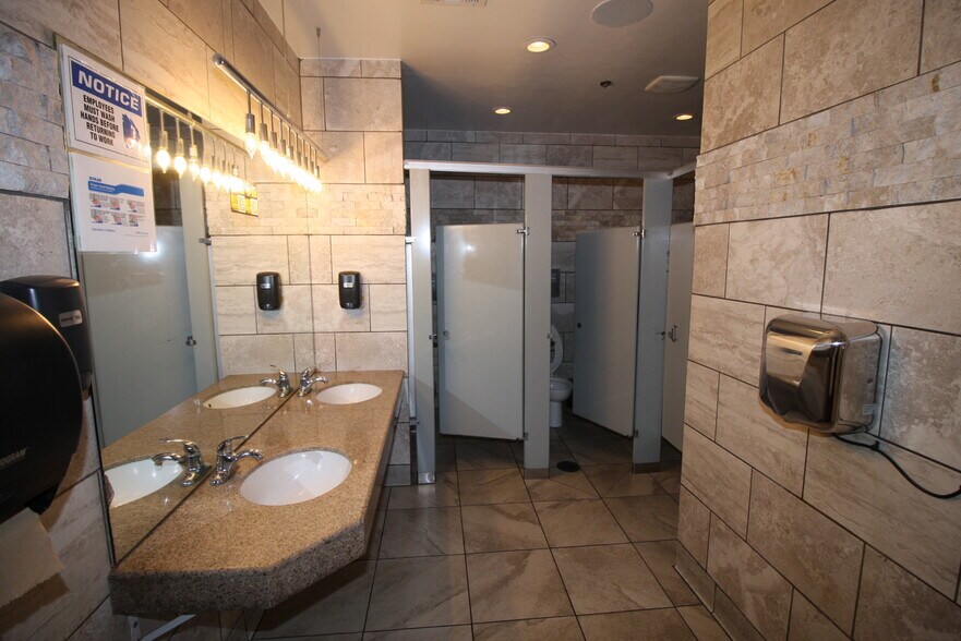 More Photos Of 6062 FM 2920, Spring Restaurant For Sale