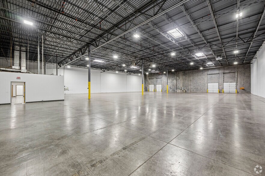 More Photos Of 420 A Pan American Dr, El Paso Unknown For Lease