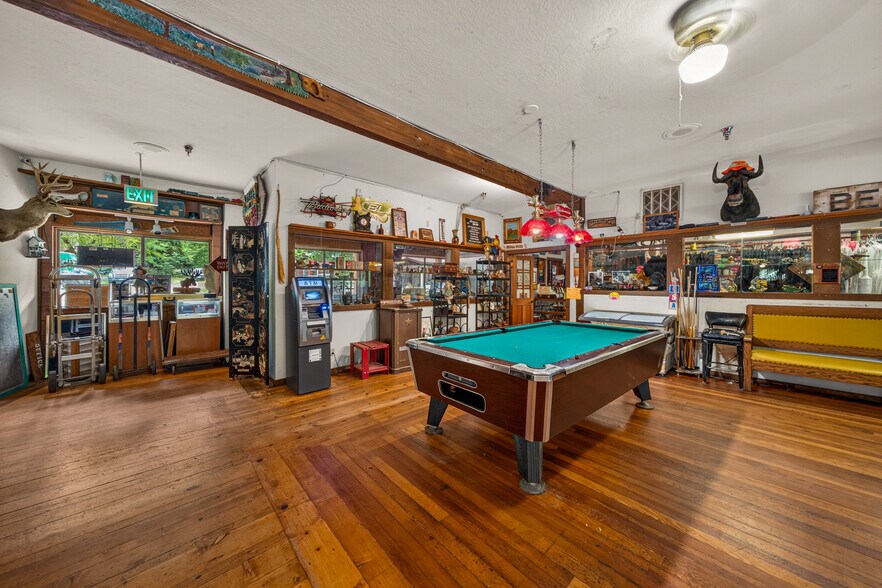 More Photos Of 14785 Belden Town rd, Belden Hotel For Sale
