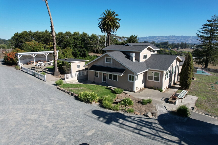 More Photos Of 365 Kuck Ln, Petaluma Specialty For Sale