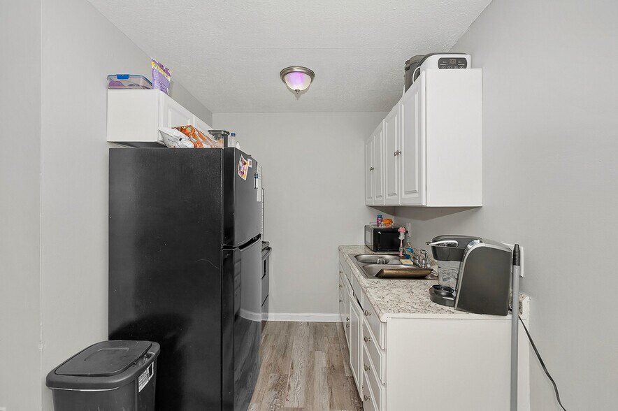 More Photos Of 2301 Salvador St, Cincinnati Apartments For Sale