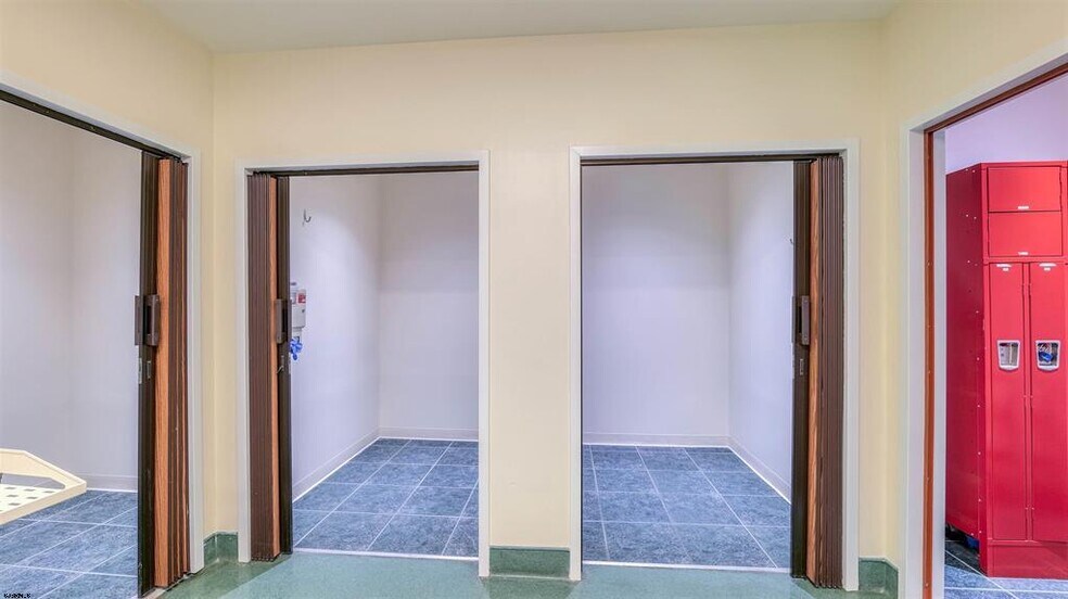 More Photos Of 301-305 Central Ave, Egg Harbor Township Medical For Lease