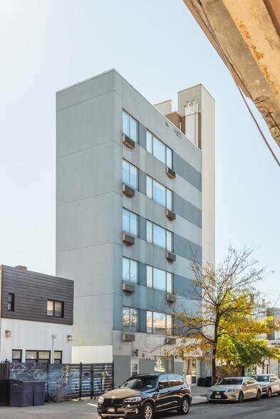 More Photos Of 518 Meeker Ave, Brooklyn Apartments For Sale