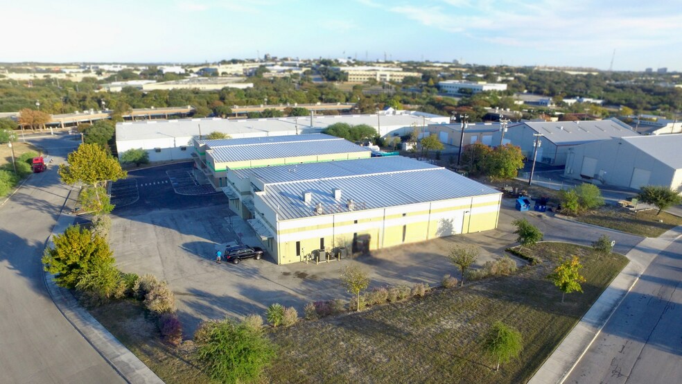 More Photos Of 5826 Hawk Springs Rd, San Antonio Warehouse For Sale