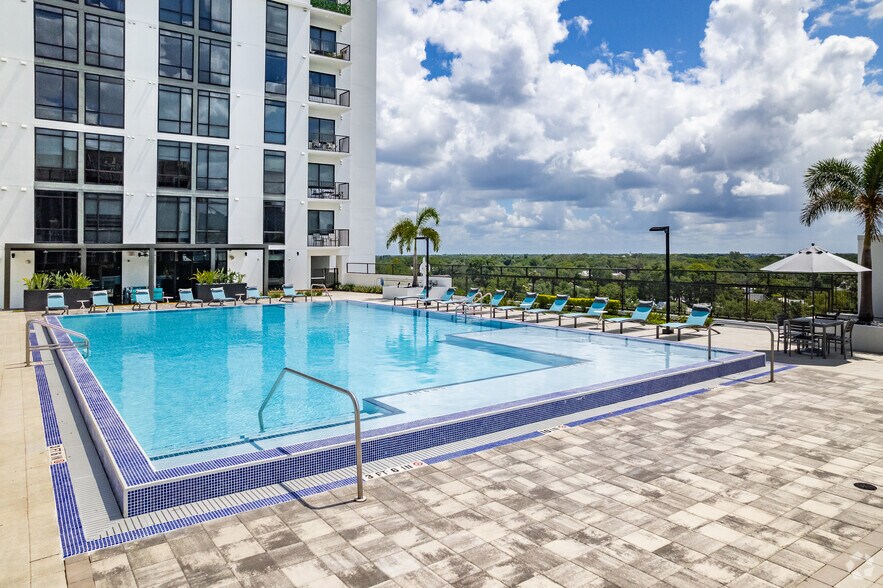 More Photos Of 361 N ROSALIND AVE, Orlando Apartments For Lease