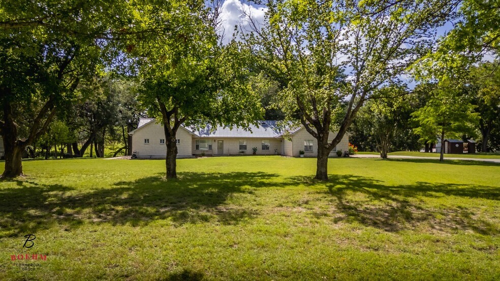 More Photos Of 50500 Interstate 10 W, Comfort Office For Sale