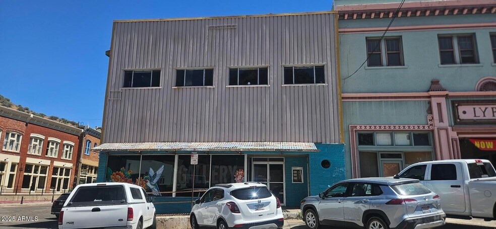 More Photos Of 2 Naco Rd, Bisbee Office For Sale