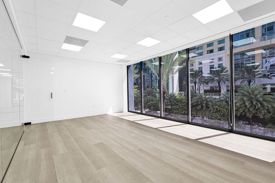 More Photos Of 1110 Brickell Ave, Miami Office Residential For Sale
