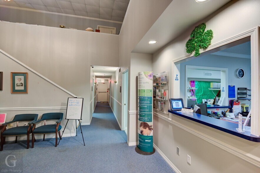 More Photos Of 7840 Jewella Ave, Shreveport Medical For Sale