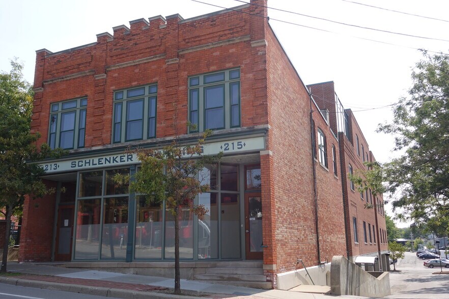 Primary Photo Of 213-215 W Liberty St, Ann Arbor Office Residential For Lease