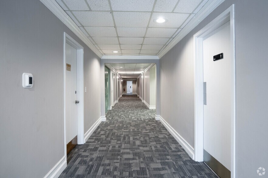 More Photos Of 167 Dwight Rd, Longmeadow Unknown For Lease