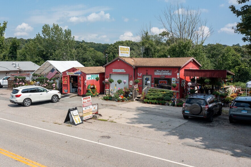More Photos Of 1105 Route 32, Uncasville Freestanding For Sale
