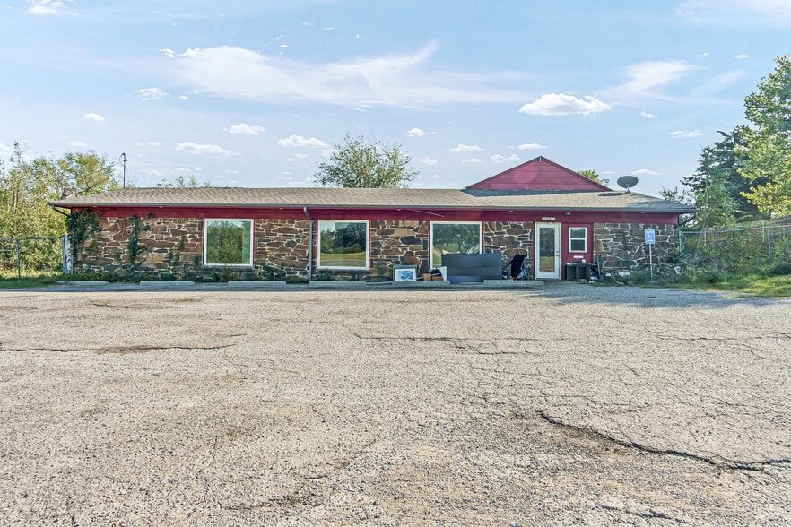 More Photos Of 11944 NE 23rd St, Choctaw Auto Repair For Sale