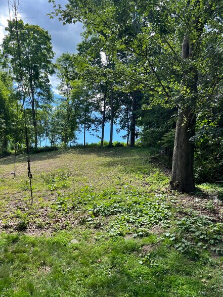 More Photos Of 131 Barclay Dr, Stamford Land For Sale