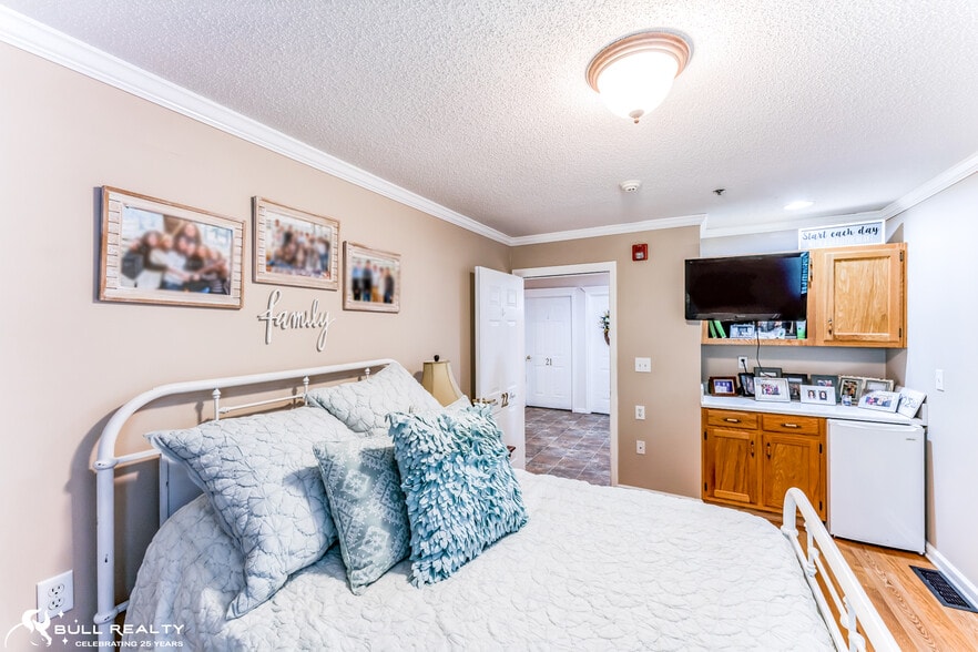 More Photos Of 510 Reed Rd, Dalton Assisted Living For Sale
