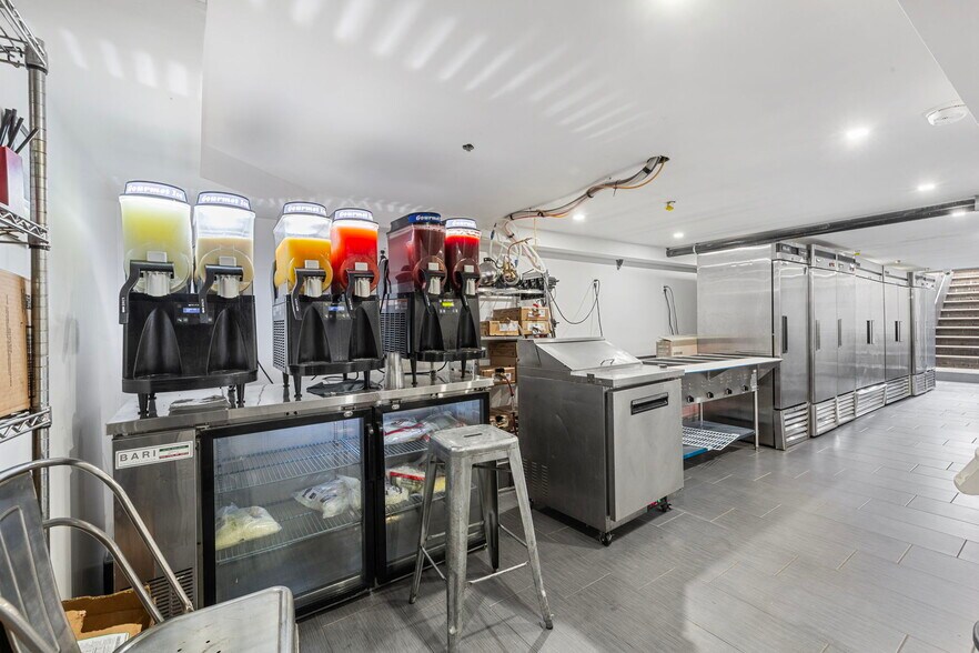 More Photos Of 1041 Flushing Ave, Brooklyn Restaurant For Sale